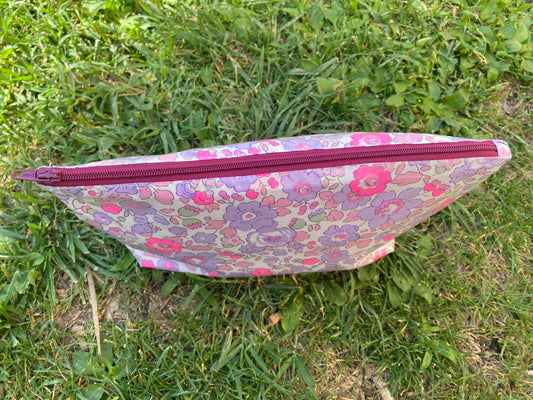 Neceser Plastificado Betsy morado M