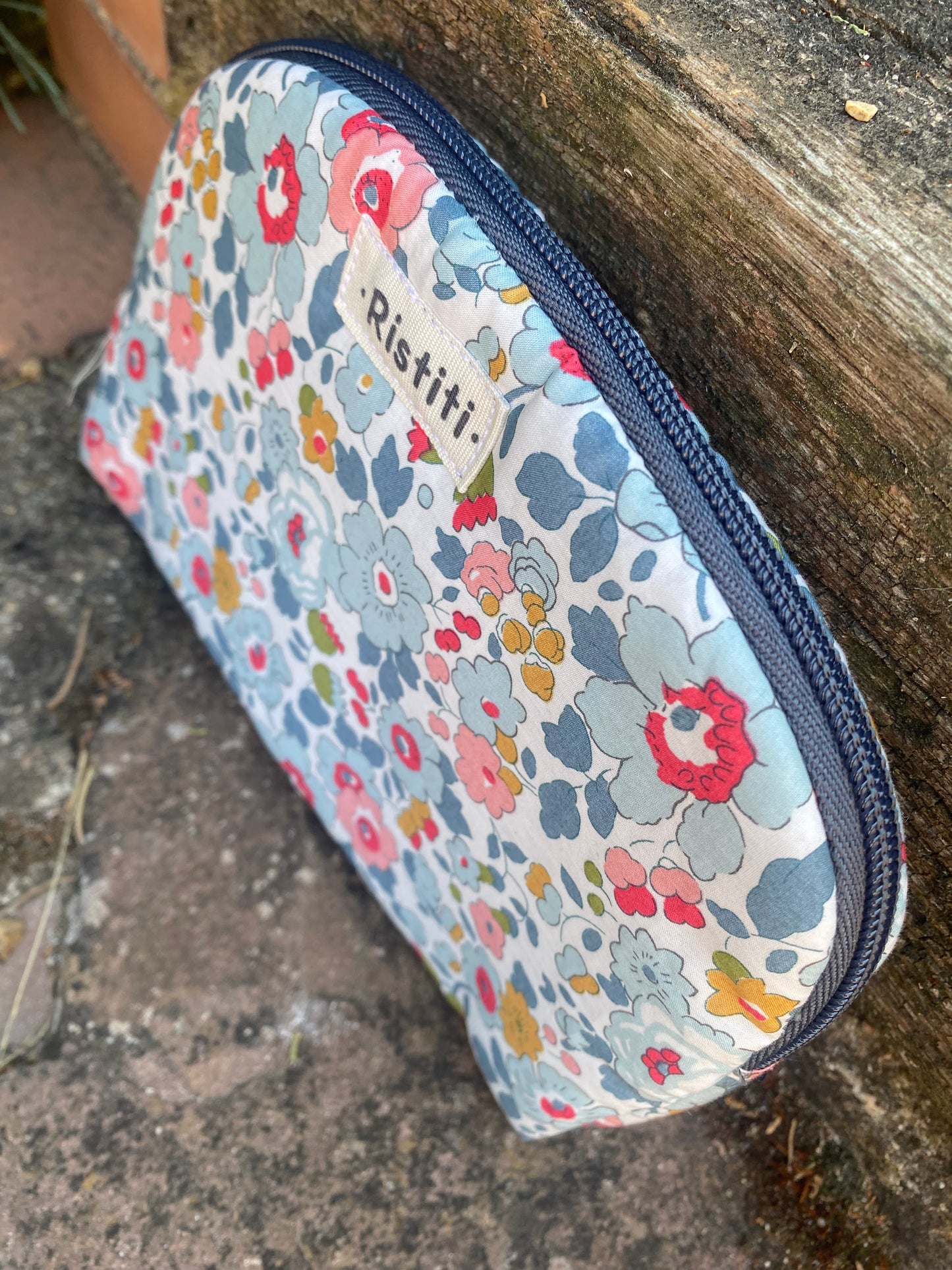 Neceser media luna Betsy Blue