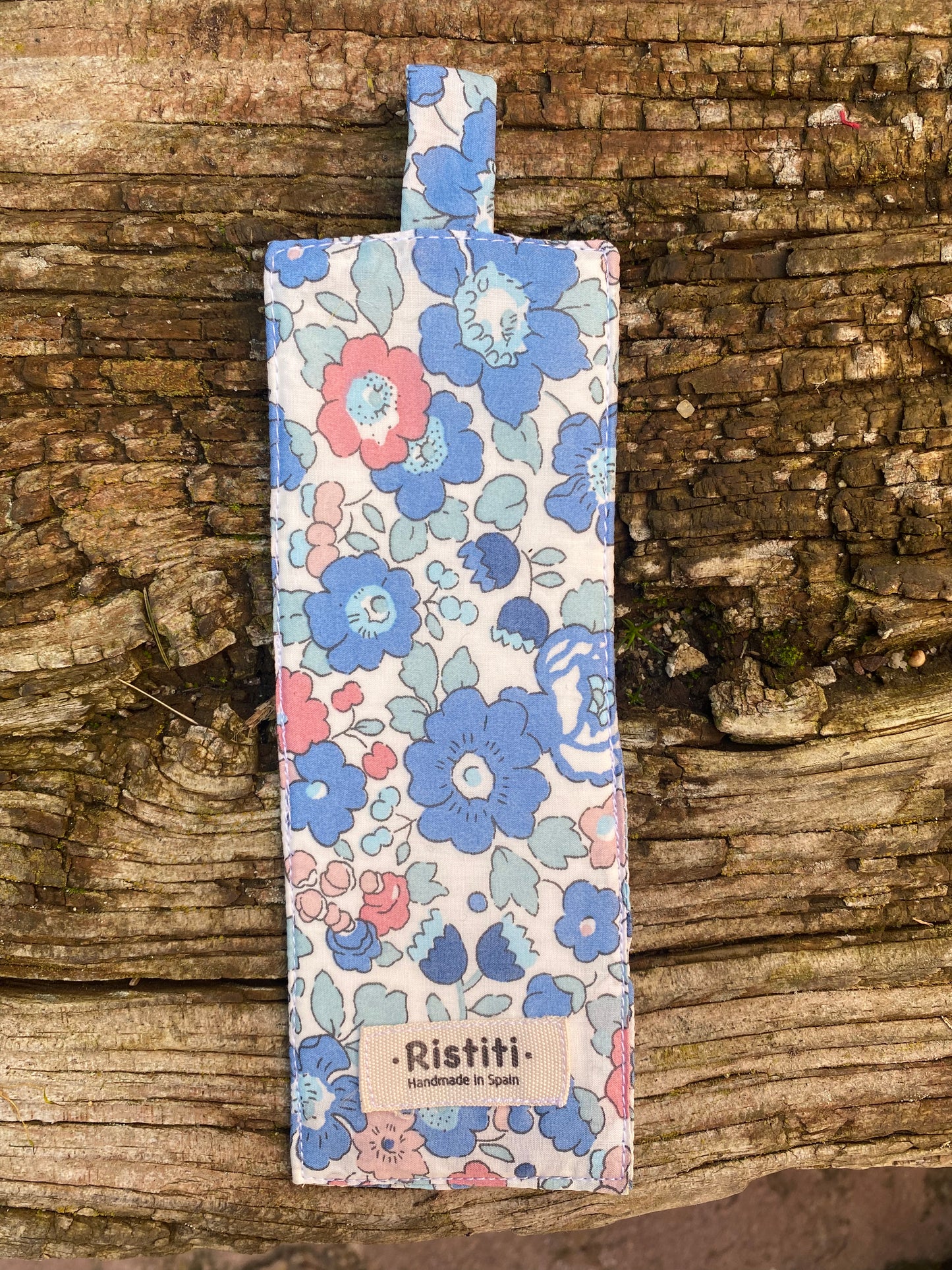 Marcapáginas Betsy Asago