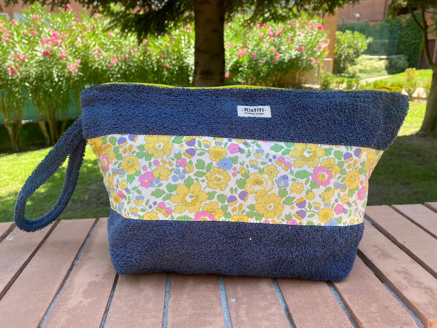 Neceser Toalla XL Betsy Mimosa