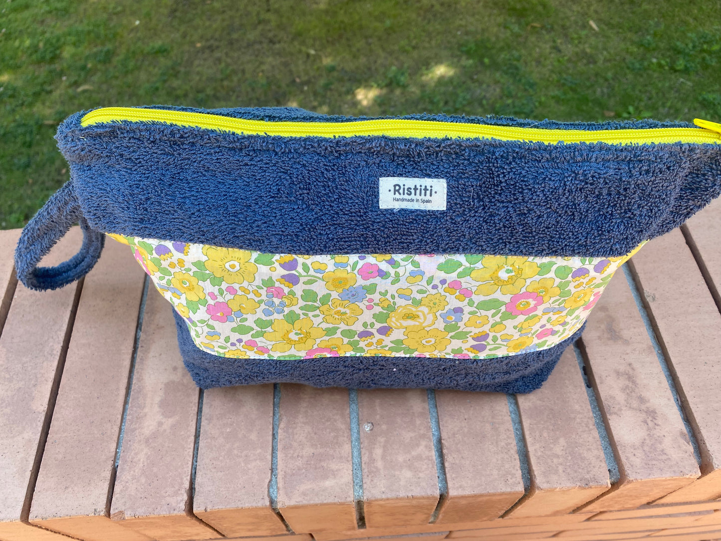 Neceser Toalla XL Betsy Mimosa