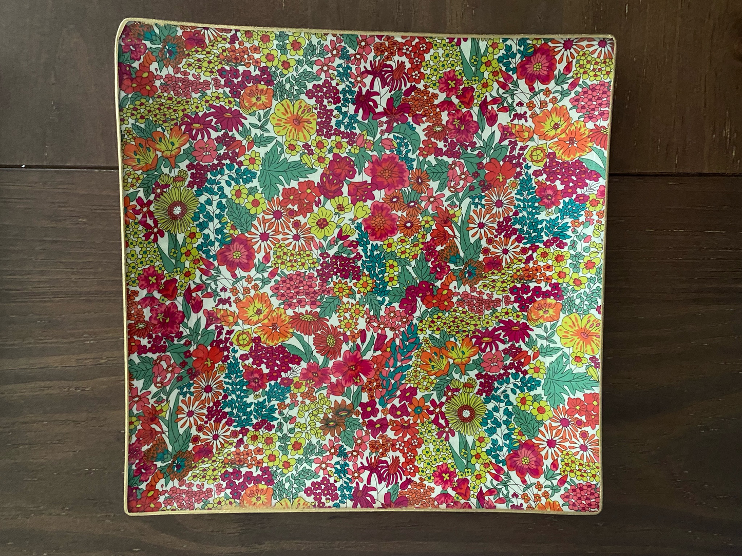 Plato 25x25 Margaret