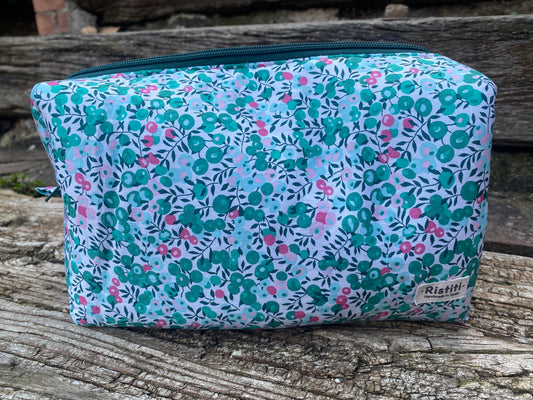 Neceser Magno acolchado Wiltshire Turquesa plastificado por dentro