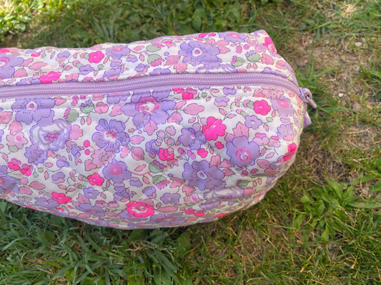Neceser Maxi acolchado betsy morado