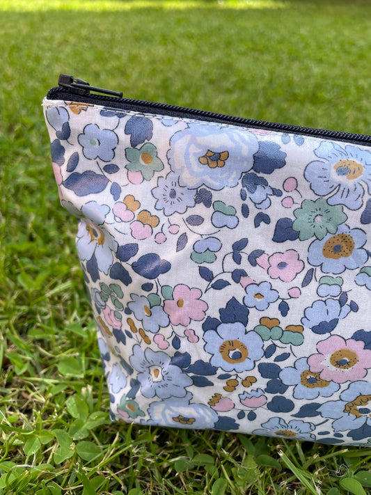 Neceser Plastificado Betsy Demin M