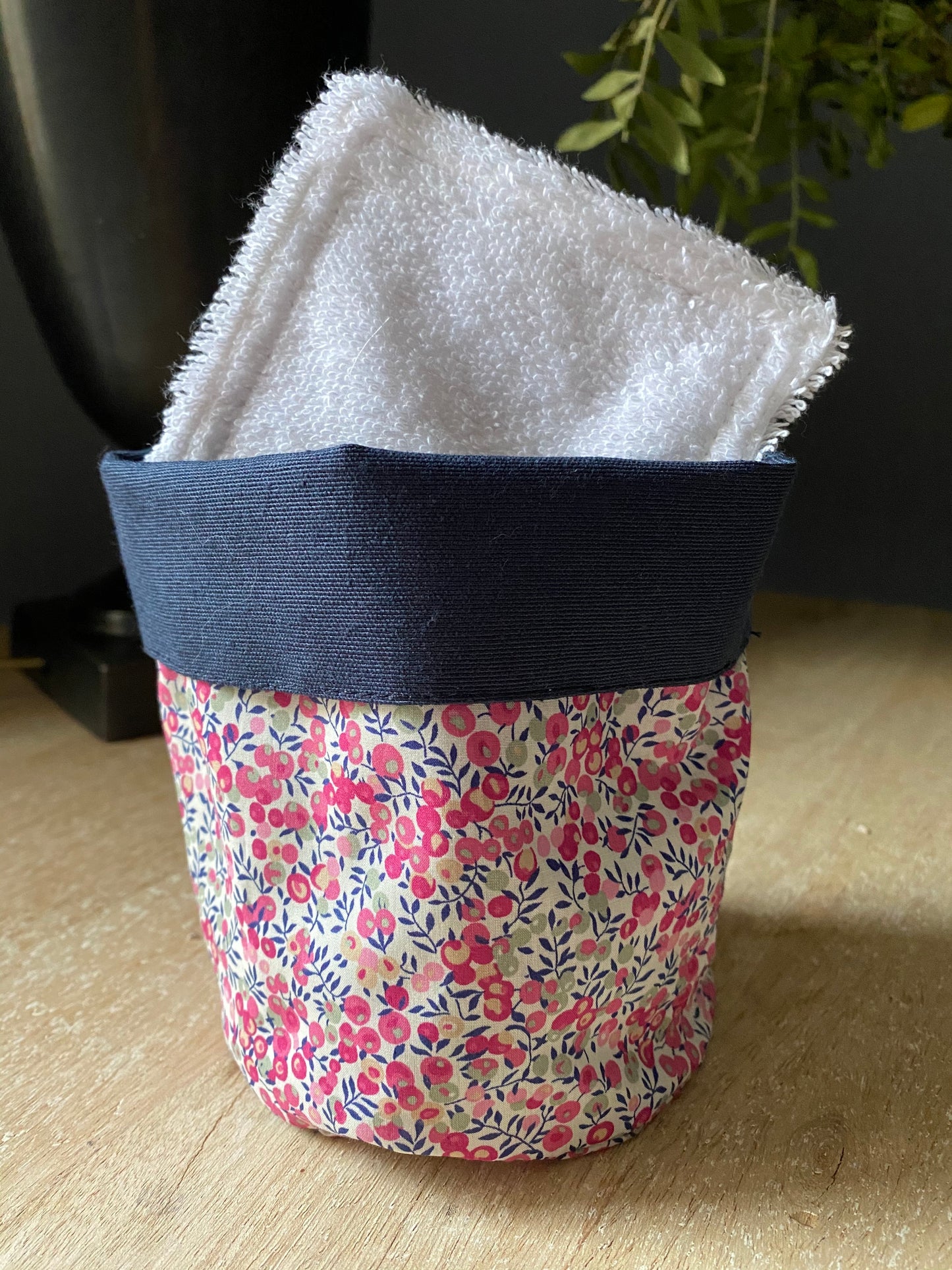 Cestita tela baño Wiltshire Cherry