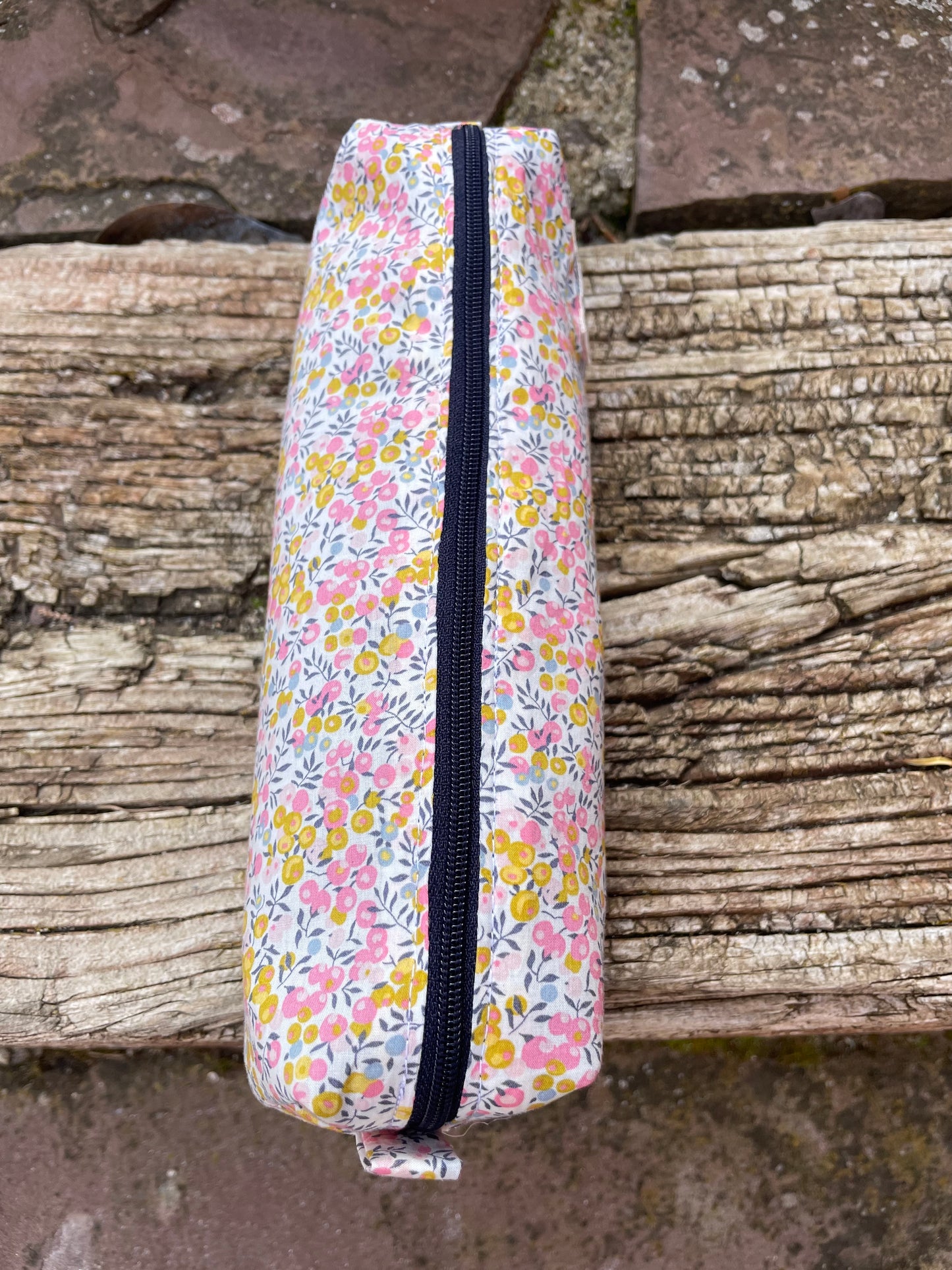 Estuche Wiltshire Yellow