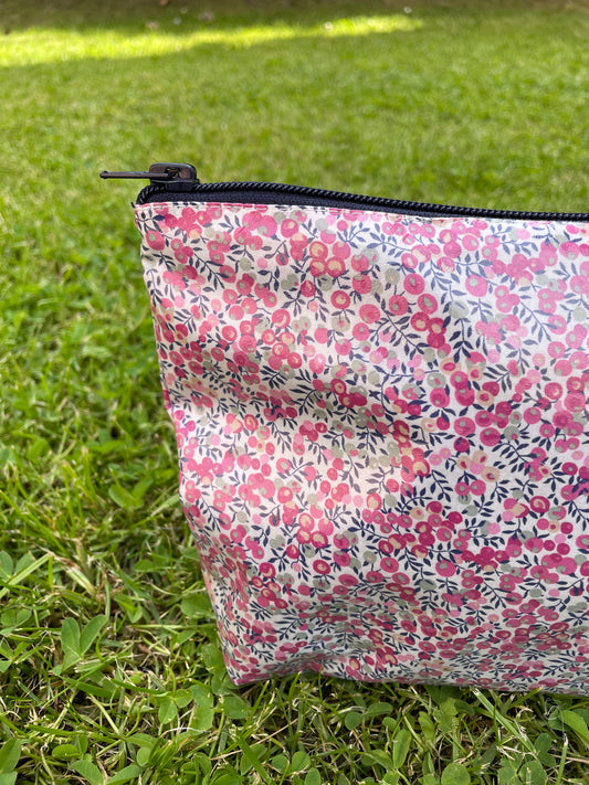 Neceser Plastificado Wiltshire Cherry L