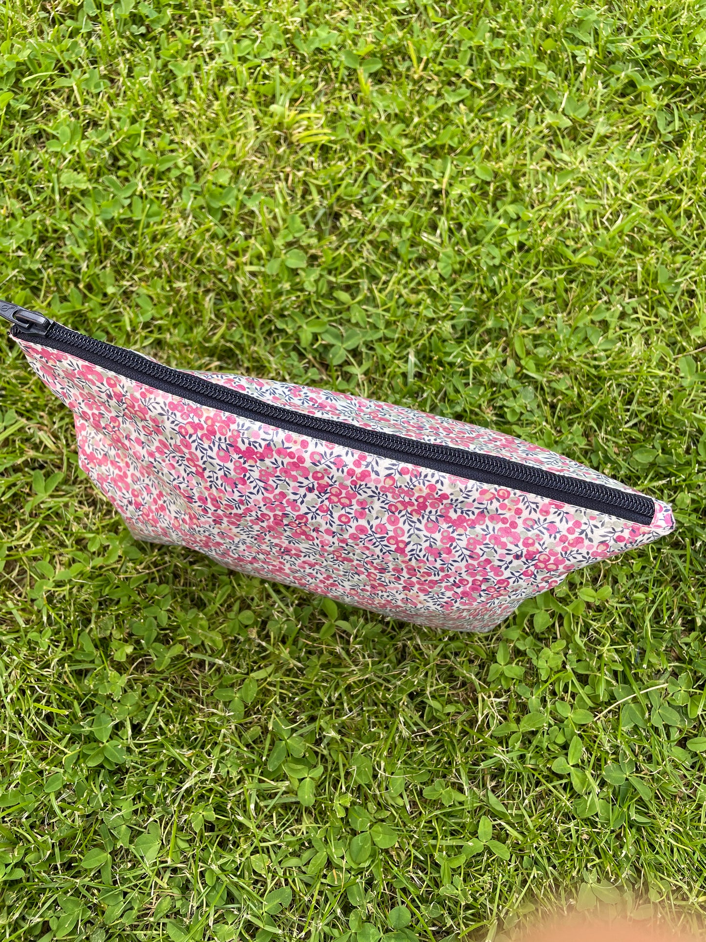 Neceser Plastificado Wiltshire Cherry L