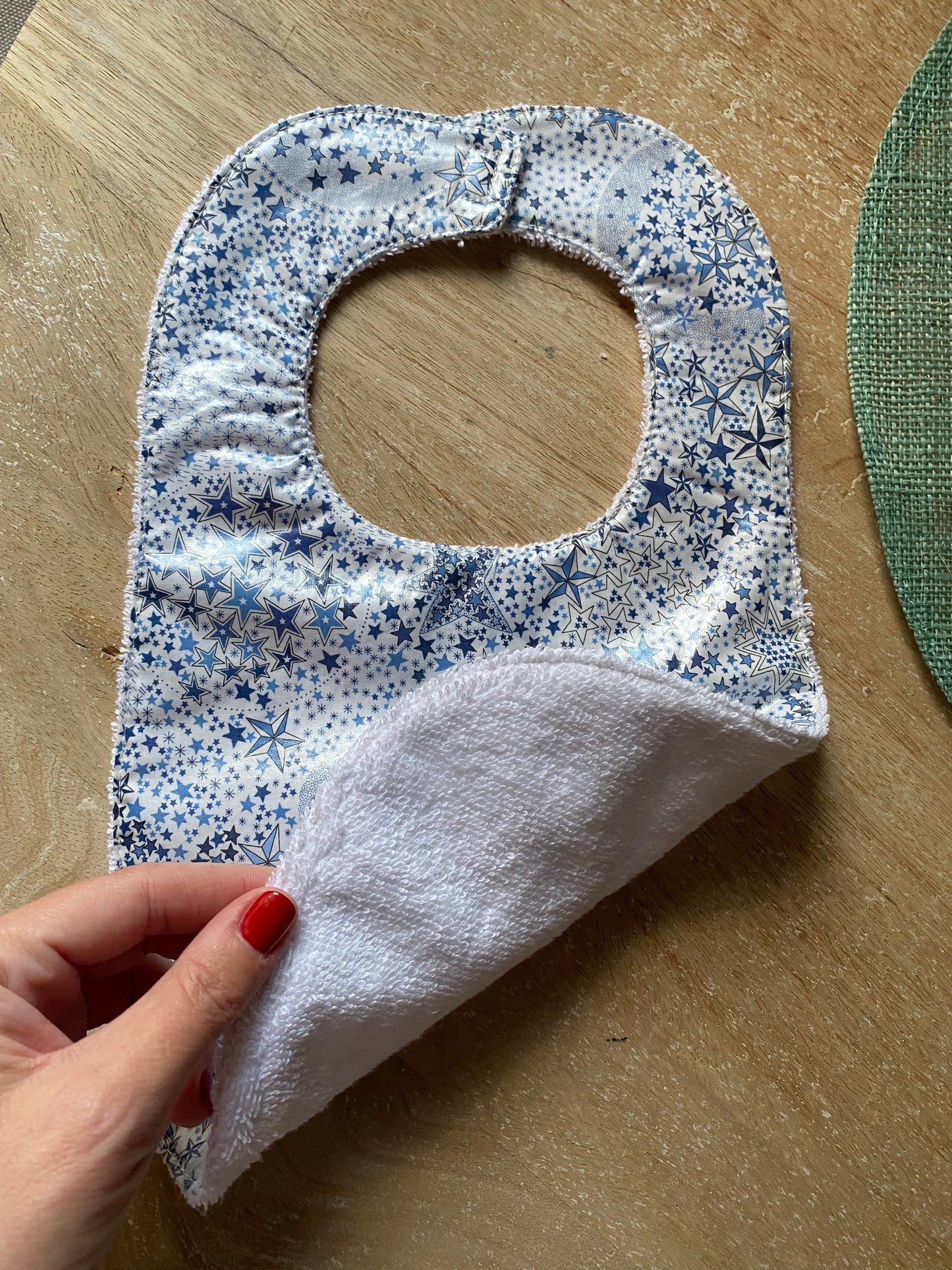 Babero plastificado Adelaida Blue