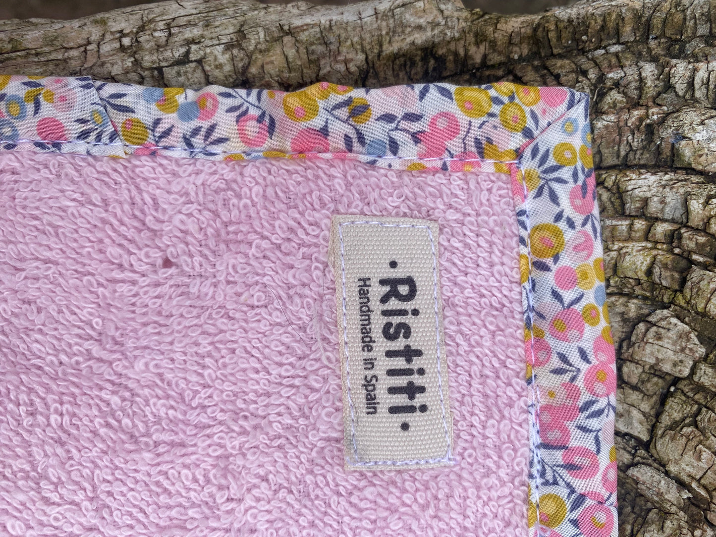 Toalla de cara rosa claro con Wiltshire mini pink