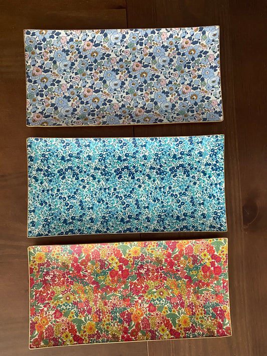 Plato 43x22 Wilshire Green