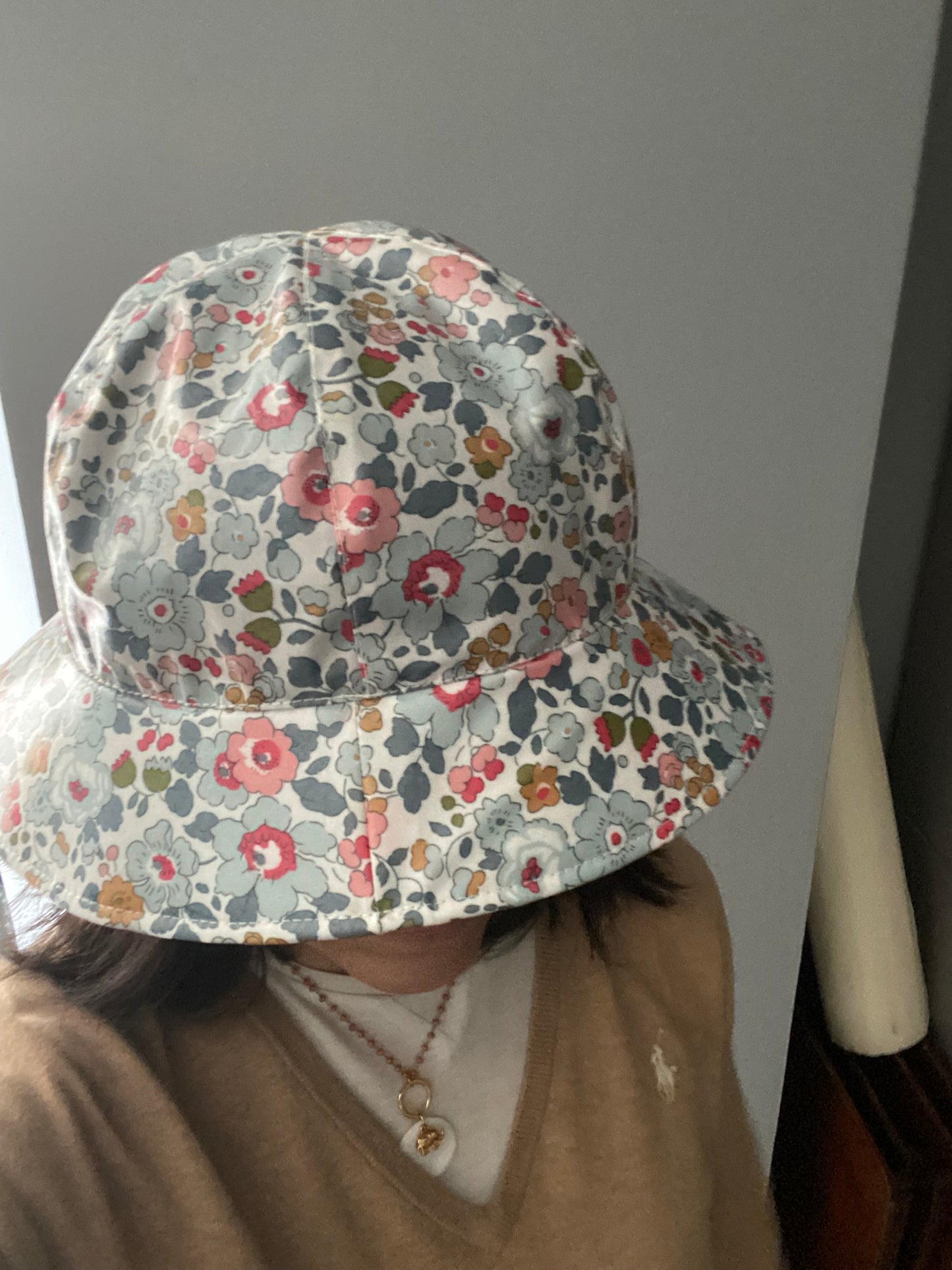 Gorro de Lluvia Betsy Blue plastificado