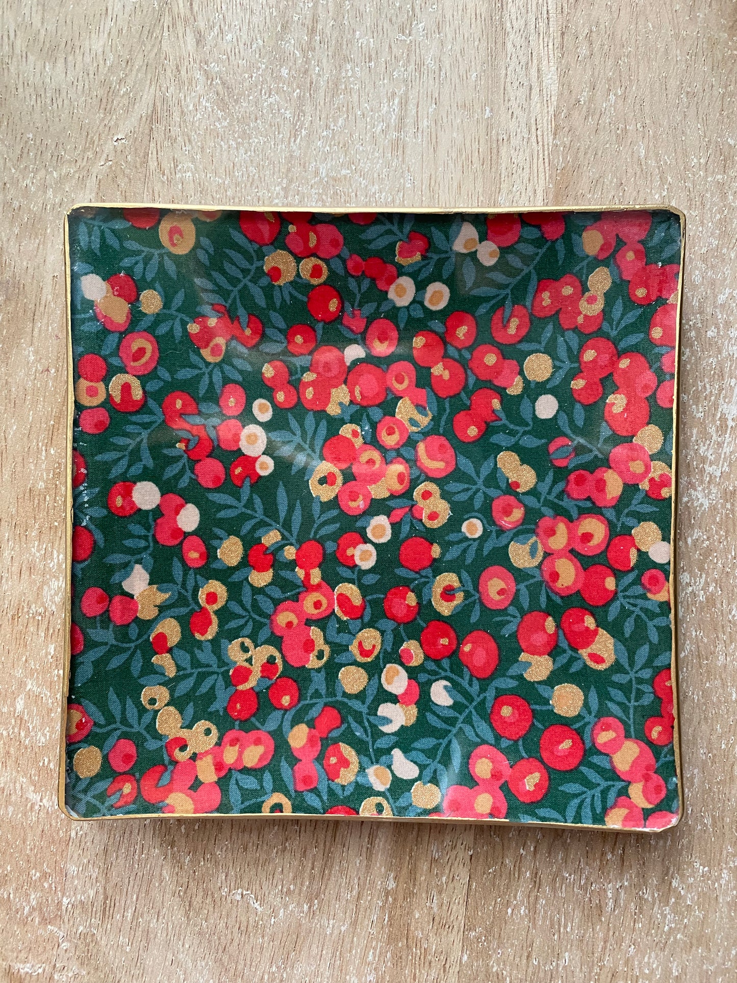 Plato 12x12 Wiltshire Noël