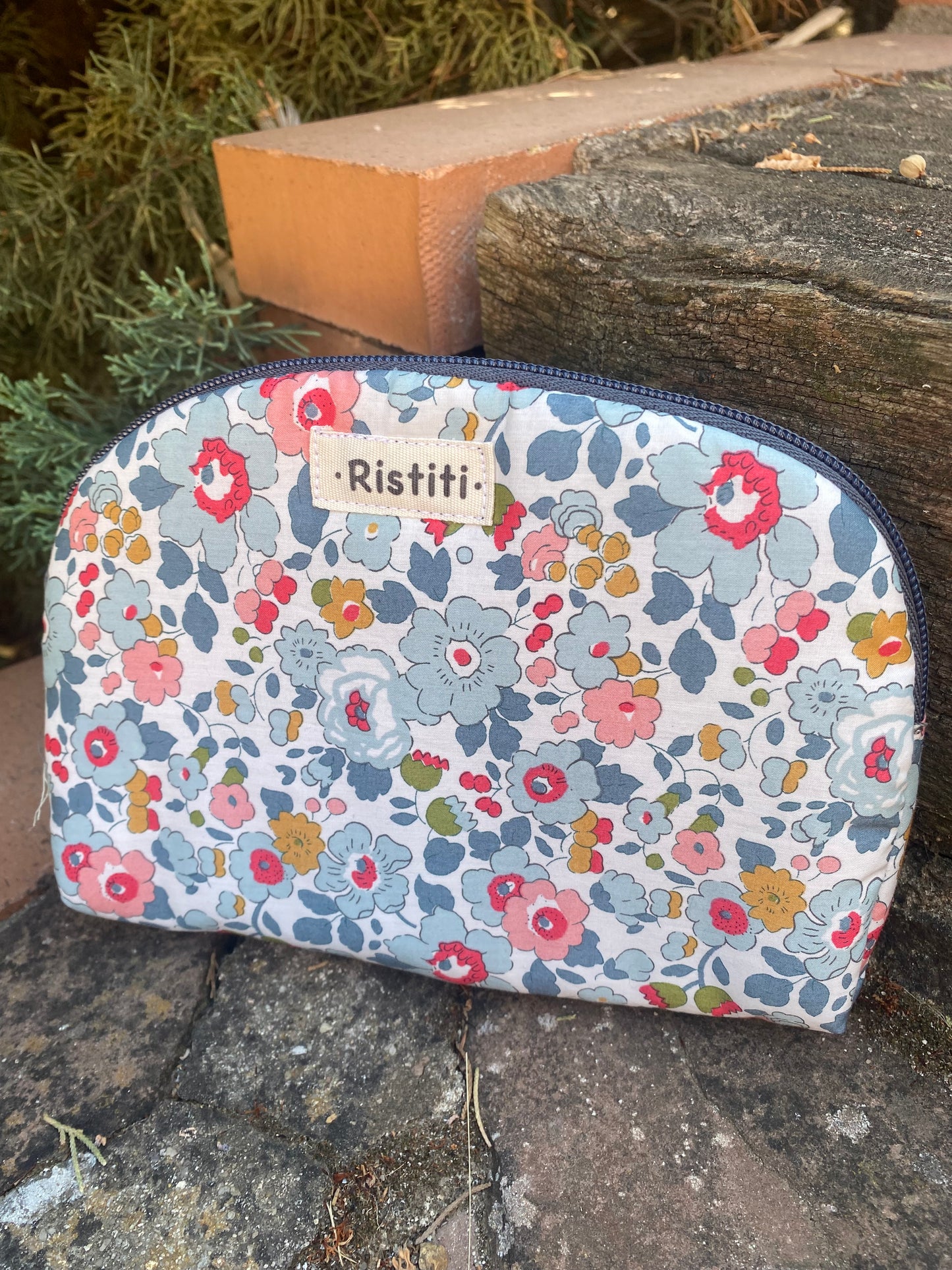 Neceser media luna Betsy Blue