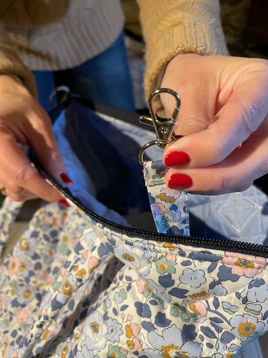 Bolso Shopping XL Acolchado Betsy Demin