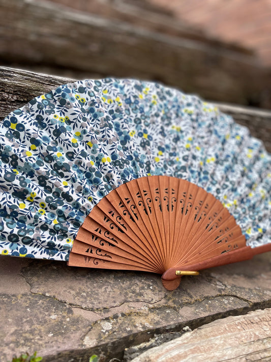 Abanico Tallado Wiltshire Mimosa