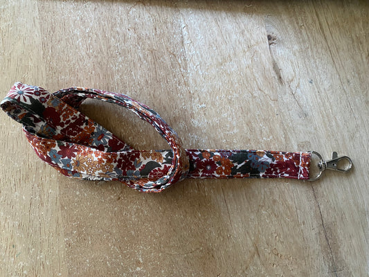 Lanyard Margaret Marrón