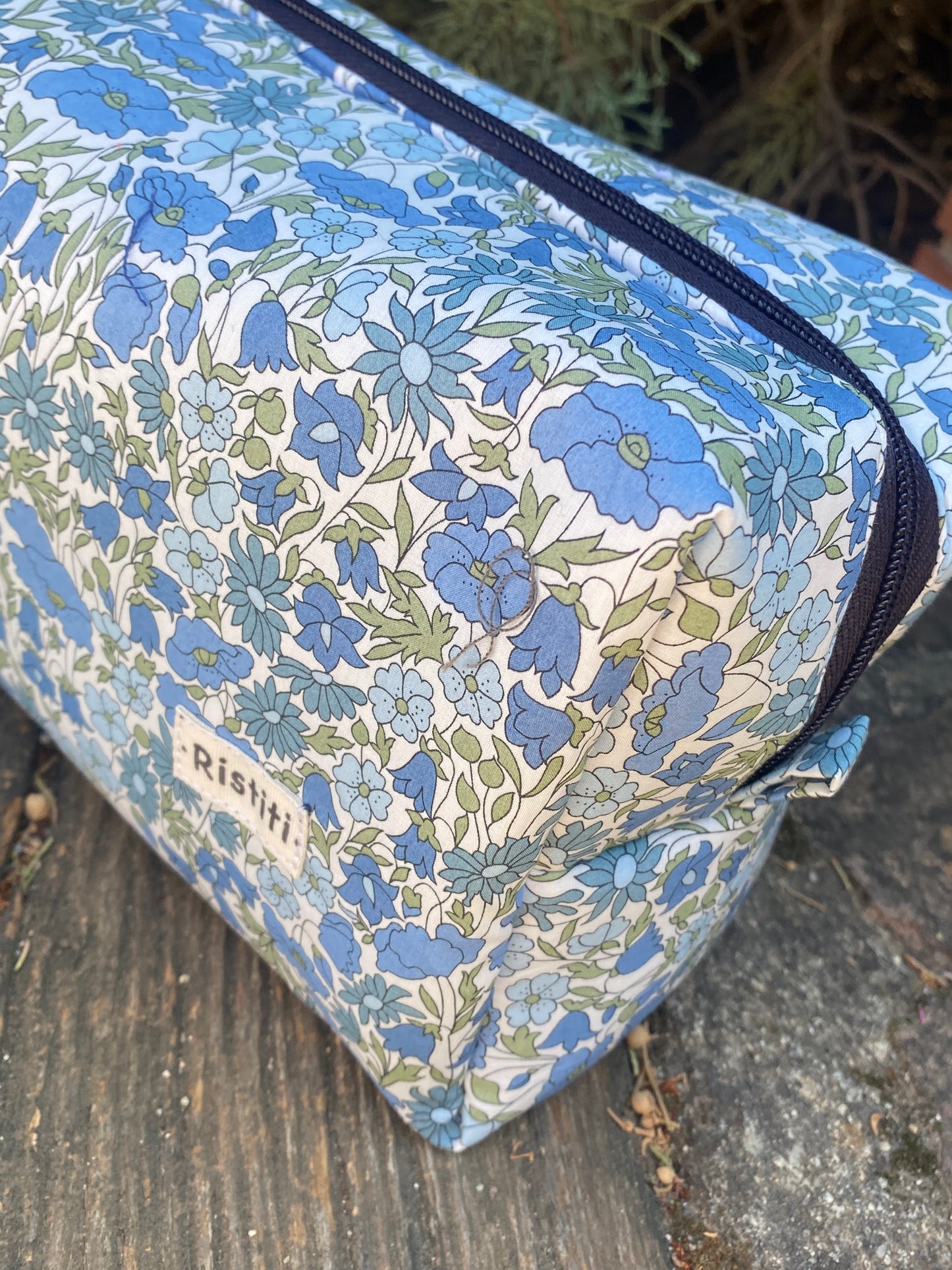 Neceser Magno acolchado Popy Blue plastificado por dentro