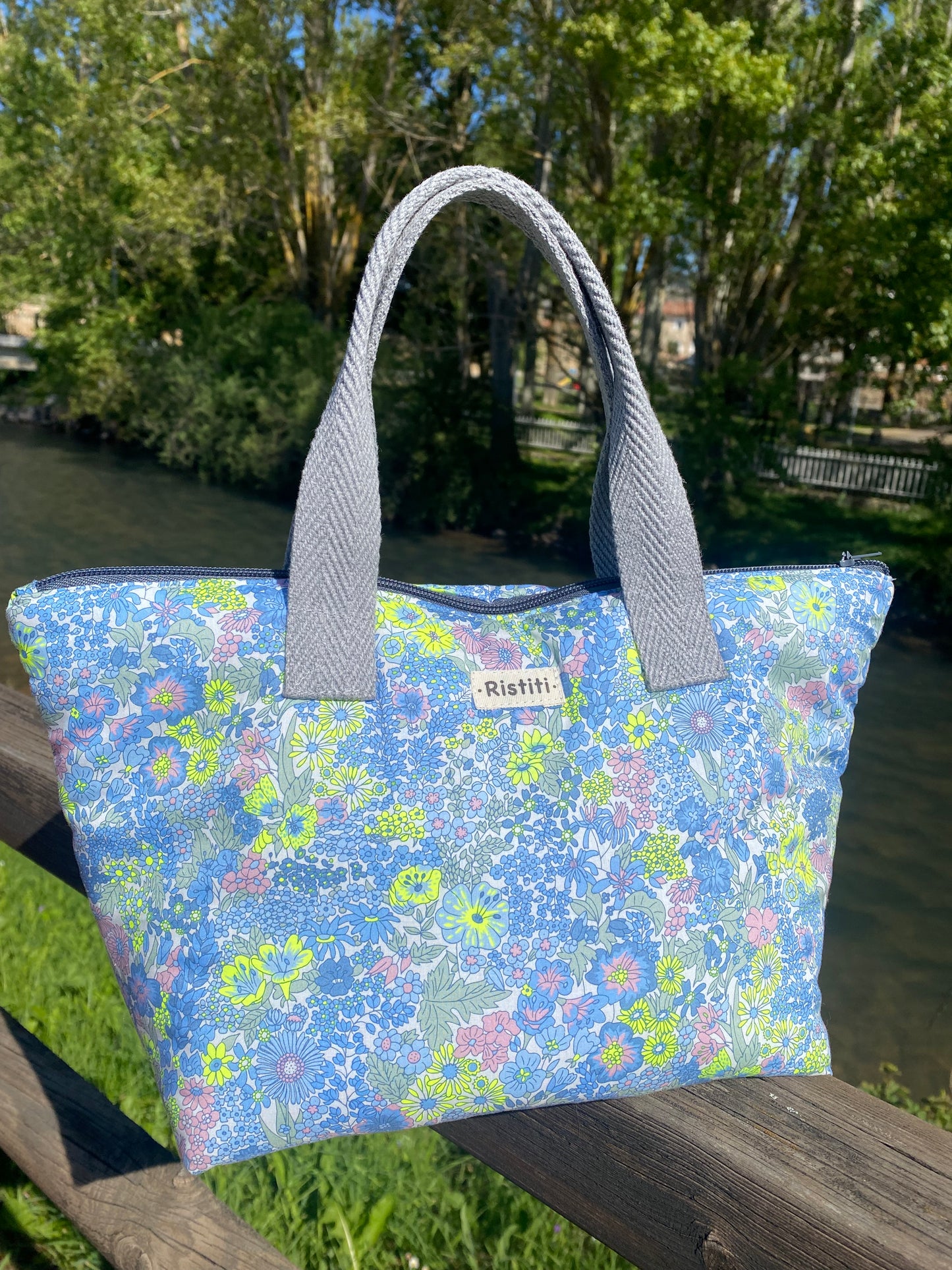 Bolso Manhattan Acolchado Liso Margaret Flour