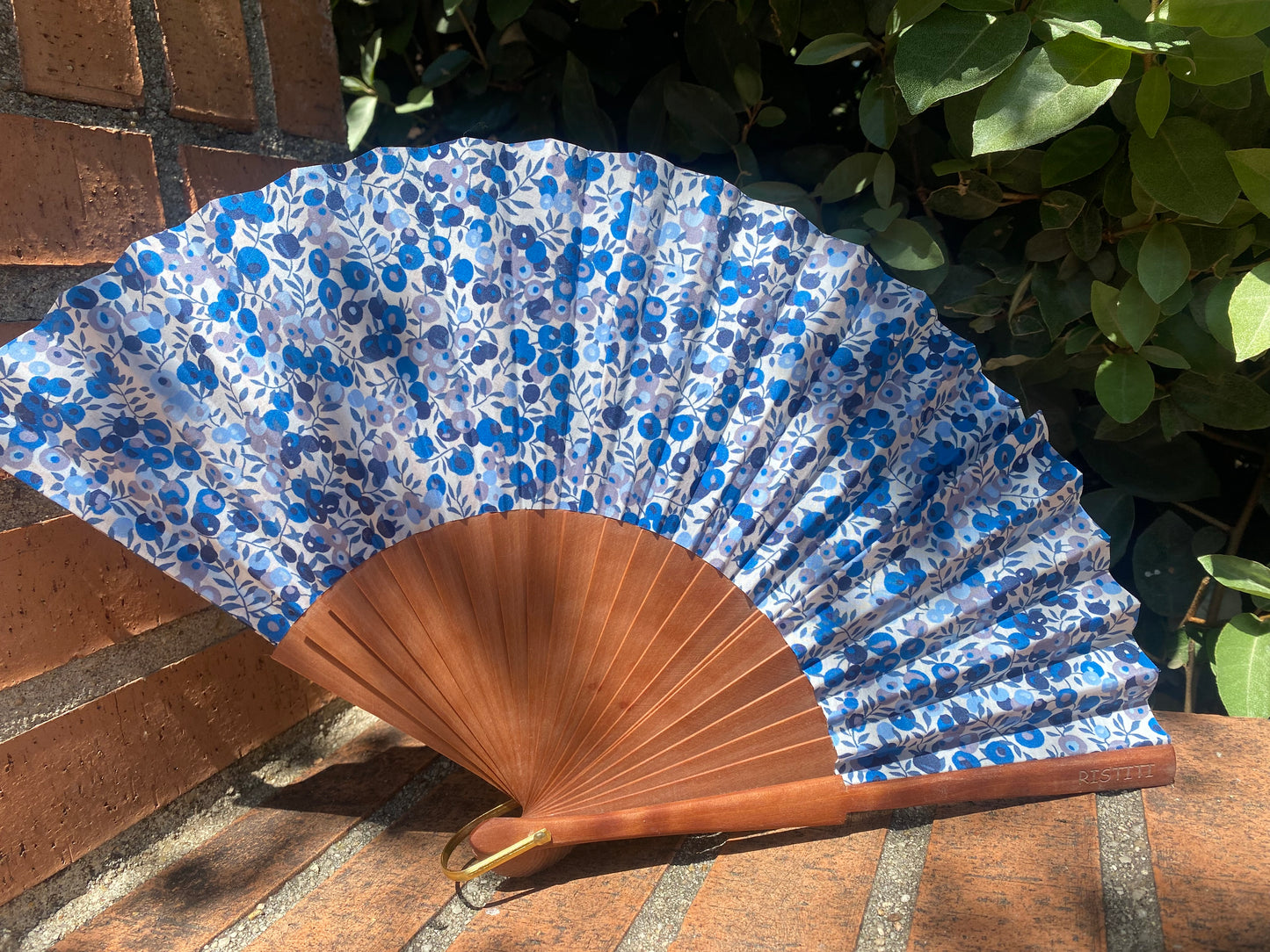 Abanico Wiltshire Blue